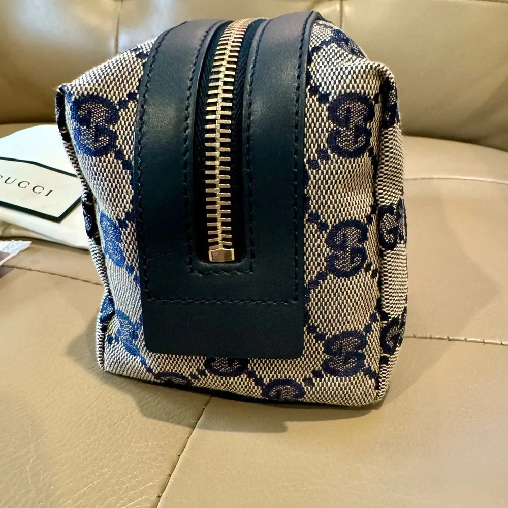 Sold x x GUCCI GG supreme canvas cosmetic pouch red and blue web - Picture 7 of 14